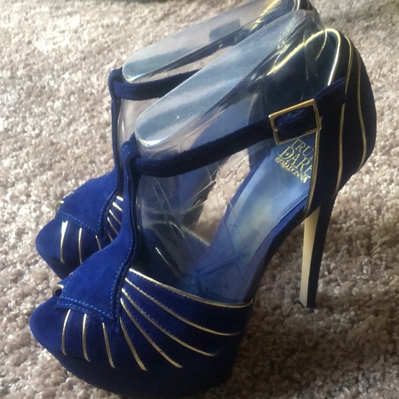 Shoes - Truth or Dare Oliana Platform